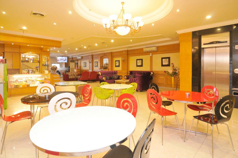 Hotel Maricaya มากาซาร์ ภายนอก รูปภาพ