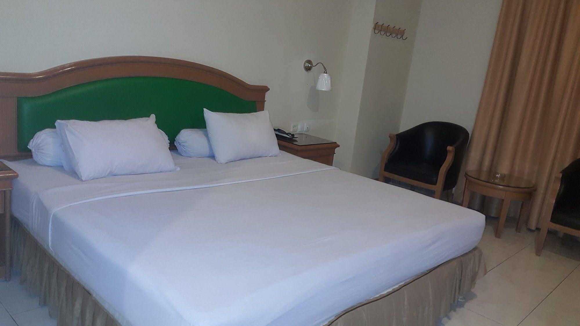 Hotel Maricaya มากาซาร์ ภายนอก รูปภาพ