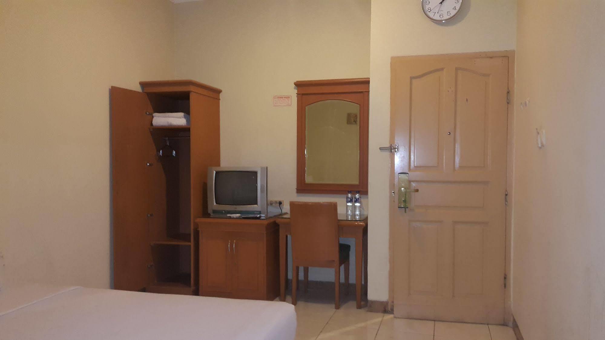 Hotel Maricaya มากาซาร์ ภายนอก รูปภาพ